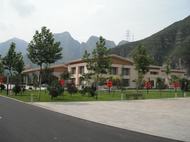 房山云泽山庄拓展基地